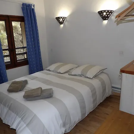 Le Relais De L'artuby 2*